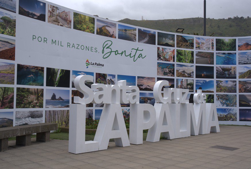 Santa Cruz de La Palma: Historia viva, comercio local y encanto natural